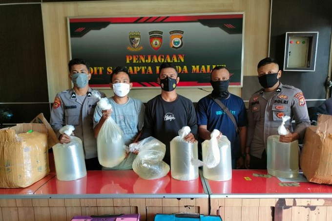 Ditsamapta-Polda-Malut-Gagalkan-Pengiriman-Miras-jenis-CT-asal-Manado