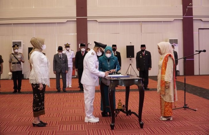 Dilantik-Wagub-Malut-Muhammad-Umar-Ali-Resmi-Jadi-Pj-Bupati-Pulau-Morotai-2